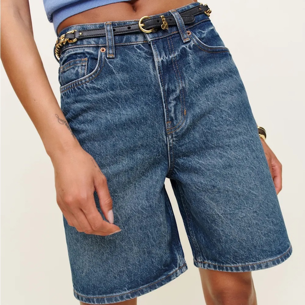 Reformation Hale High Rise 8” Jean Shorts Blue - Size 28
